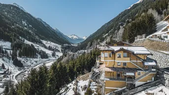 Expose Charmantes Appartementhaus in sonniger Aussichtslage mit "Ischgl-Blick"