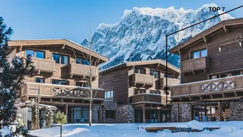 Expose Tiroler Alpenzauber: Luxuriöses Gartenapartment am Fuße der Zugspitze