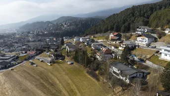 Expose Investoren aufgepasst: Altbestand auf 1.253 m² Grundstück – unverbaubar &amp; viel Potenzial!