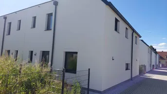 Expose PROVISIONSFREI: Doppelhaus von hoher Qualität - nur noch ein Stück verfügbar