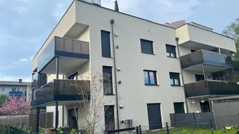 Expose Wunderschöne, neuwertige 2 Zimmerwohnung mit großem Garten!