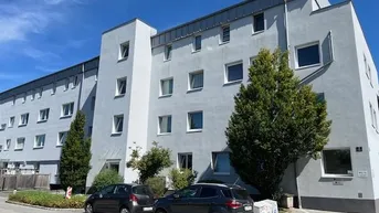 Expose Gepflegte 2 Zimmer Wohnung im Trauner Stadtzentrum!