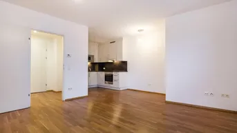 Expose ***Hoflage und moderne Ausstattung*** Perfekte Anbindung - Zentrum und Flughafen