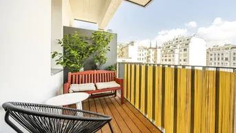 Expose FULLY FURNISHED SHORT TERM APARTMENT