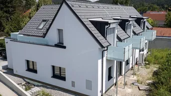 Expose DACHGESCHOSSWOHNUNG in zentraler LAGE (Top2)