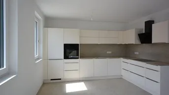 Expose NEUBAU-DOPPELHAUSHÄLFTE in begehrter LAGE (Haus 2)
