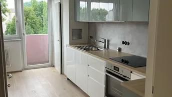 Expose Modernisierte 4-Zimmer-Wohnung mit zwei Balkonen - ideal für Familien oder Wohngemeinschaften