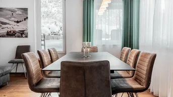 Expose Zentral gelegenes Apartment mit großzügiger Terrasse für Familien in Neukirchen