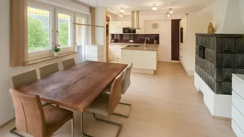 Expose Alpine Lifestyle Wohnung mit Kachelofen, Badewanne und Balkon in Bruck an der Großglocknerstraße