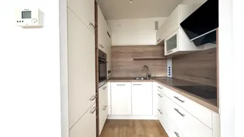 Expose Großzügige 1 Zimmer Wohnung | ca. 58 m² Wohnfläche | Einbauküche | 2022 renoviert | Spitalgasse