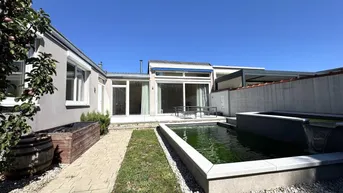 Expose Bungalow mit Randlage an der Wienerbruckstraße - ca. 244 m² Eigengrund | 4 Zimmer | BIOTOP | 2019 tlw. renoviert