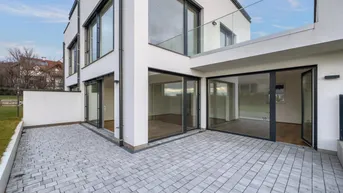 Expose Wunderschöne, moderne &amp; lichtdurchflutete Doppelhaushälfte zur Miete | 5 Zimmer - 140 m² | St. Georgen, Eisenstadt | AHORNGASSE