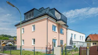 Expose BEZUGSFERTIG - Exklusive Maisonette mit Panoramablick in Landskron