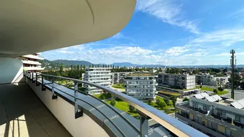 Expose Blick über Graz inkl. 38m² Balkon - Moderne 3-Zimmer-Wohnung in der Green City