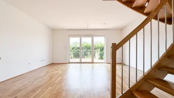 Expose TRAUMHAFTE MAISONETTE-WOHLFÜHLWOHNUNG mit sonniger Terrasse und 2 PKW-Stellplätzen