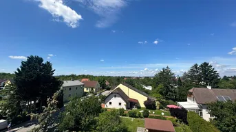 Expose Exklusive Penthouse mit Himmelblick – 4 Zimmer, 2 Terrassen &amp; unverbaubarer Fernblick - Luxusbad mit Badewanne und Dusche