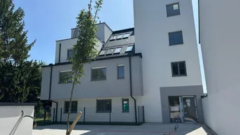 Expose Wohnglück im Grünen – Ihre stilvolle 3-Zimmer-Gartenwohnung mit Sonnenterrasse - 70,22 m² Wohnfläche - Süd-Ost-West-Ausrichtung 