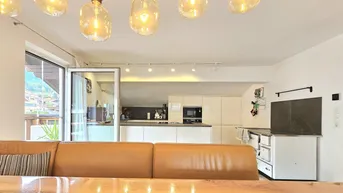 Expose Sehr geräumige 5 Zimmer-Dachgeschoss-Wohnung