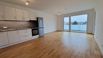 Expose Erstbezug: Tolle Zweizimmer-Dachgeschosswohnung im Zentrum