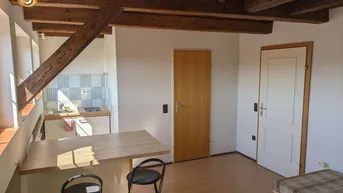 Expose Lichtdurchflutete 1-Zimmer-DG-Wohnung in Pinkafeld