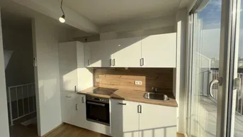 Expose Traumhafte Dachgeschoss-Wohnung mit Fernblick! 80m² Maisonette-Wohnung mit Terrasse und Klimaanlage! ++ Nahe AKH ++ Garagenstellplätze im Haus!!