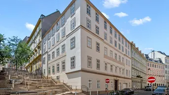 Expose Altbaucharm trifft modernes Ambiente - Geräumige 3-Zimmerwohnung in bester Lage in 1090 Wien | bis 31.10.2024 befristet vermietet!