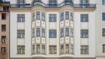 Expose Eleganter Altbau! 2-Zimmer in exklusiver Lage! Absolute Ruhelage!