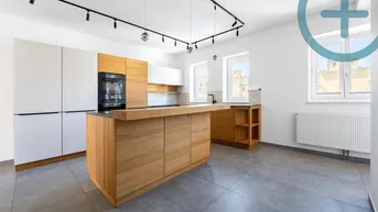 Expose DG-WEITBLICK MIT 2 TERRASSEN UND TRAUMKÜCHE