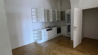Expose Mietwohnung ca.111m2 in bester Lage-stilvoll-gepflegt in Graz! ***Wohngemeinschaften möglich***