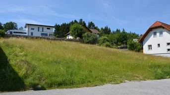 Expose Kreuzberg - Baugrund Parzellen Nr. 838/5