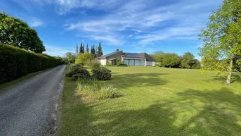 Expose Traumgrundstück im Herzen von Oberösterreich - Perfekt für Ihr Eigenheim mit Altbestand und riesigem Garten!