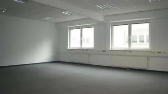 Expose Moderne 581m² Büroeinheit im Gewerbepark Inzersdorf - 1230 Wien