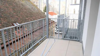 Expose Provisionsfrei: Unbefristeter 51m² Altbau + 8m² Terrasse mit Einbauküche und Lift - 1100 Wien!