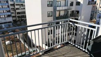Expose Provisionsfrei: Unbefristete 64m² DG-Wohnung mit Terrasse - U1-Nähe!