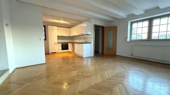 Expose Provisionsfrei: Klimatisierte 94m² DG-Wohnung mit Einbauküche Nähe Augarten - 1020 Wien