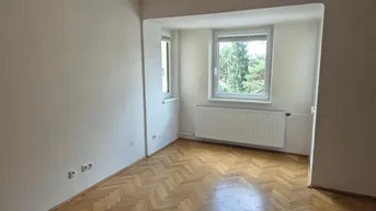 Expose Gemütliche, helle 3-Zimmer Altbauwohnung mit Parkett