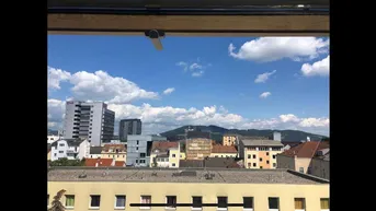 Expose Wohnen in Linz: Attraktive Kleingarconniere mit traumhaftem Ausblick! Pendler, Studenten und Singles Besichtigungstermin vereinbaren!! KEINE Maklerprovision