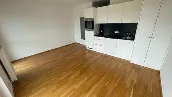 Expose Lichtdurchflutete 2 Zimmerwohnung mit Balkon ...! (Barrierefrei)