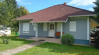 Expose Gepflegter, barrierefreier Bungalow mit rund 2300m² Grund zwischen Wagna und Leitring ...!
