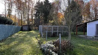 Expose Ruhig gelegenes Ein-Zweifamilienwohnhaus mit großem Garten zu verkaufen!