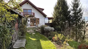 Expose Romantisches Landhaus mit traumhaftem Garten und Panoramablick