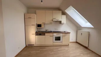 Expose Schöne Zweizimmerwohnung ab Juni zu vermieten!