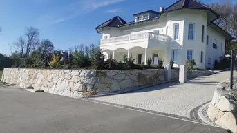 Expose Traumhaus mit zwei Wohneinheiten