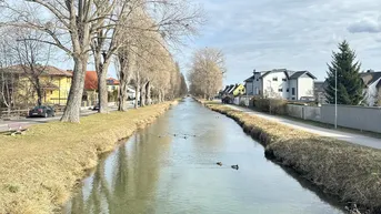 Expose Genehmigtes Baugrundstück mit 10 Wohneinheiten direkt vom Eigentümer!