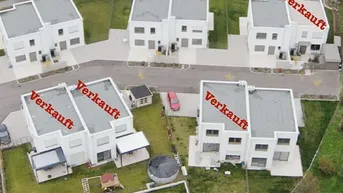 Expose EINFAMILIENHÄUSER mit Garten, Keller&amp; Eigengrund! PROVISIONSFREI- Nur noch 6 Verfügbar!