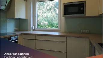 Expose Erdgeschoß-Wohnung mit Balkon! Blick ins Grüne!