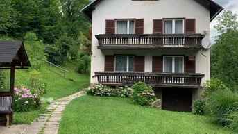 Expose Einfamilienhaus mit großem Garten 