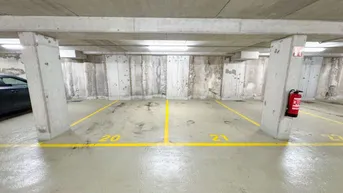 Expose Garagenplatz zur MIETE in der Keinergasse in unmittelbarer Näher zur U3 Station Kardinal-Nagl-Platz!
