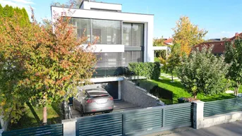 Expose Provisionsfrei! Exklusive Villa in Top-Lage mit luxuriöser Ausstattung und schöne Garten - ideal für gehobene Ansprüche!