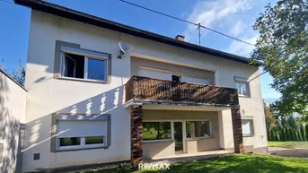 Expose Großes Haus mit 2 Wohneinheiten und schönem Garten in ruhiger Lage in Neuhaus